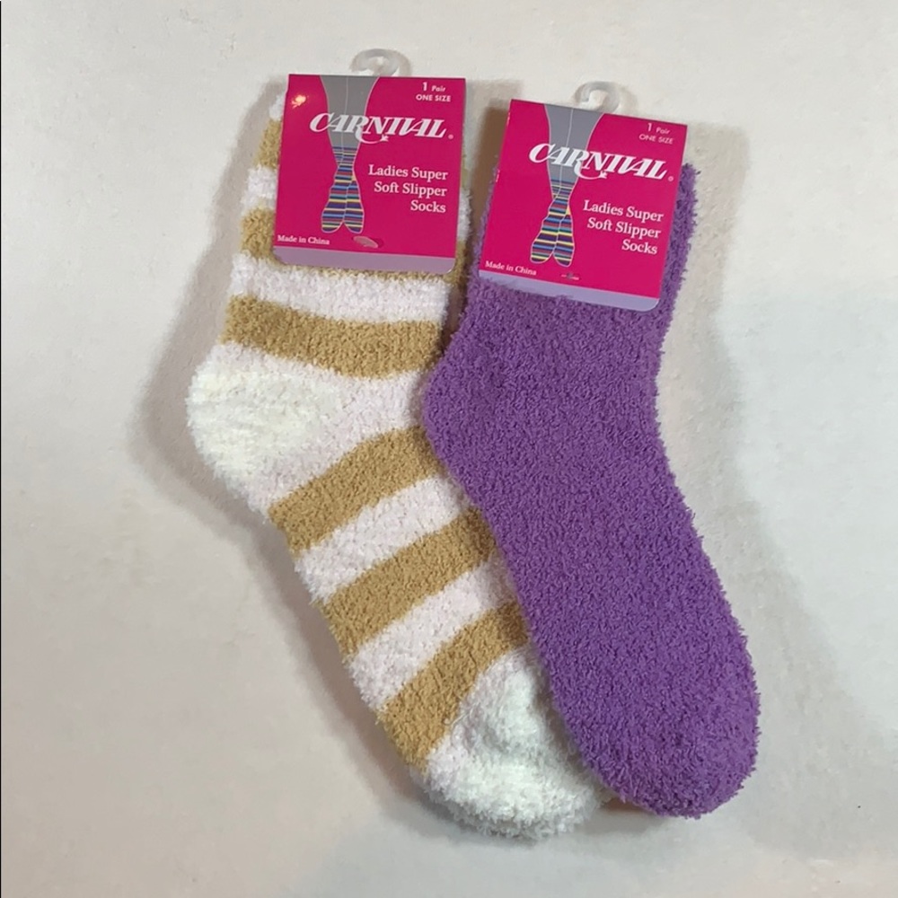 Fuzzy sock 2 sets